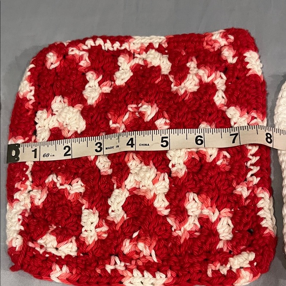 Handmade Red and White and Green Crochet Pot Holders Set of 5 Five Knit Kitchen - Picture 7 of 7